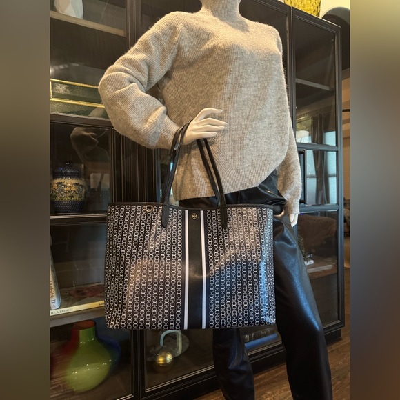 Tory Burch Coated Canvas GeoTote - Picture 2 of 16